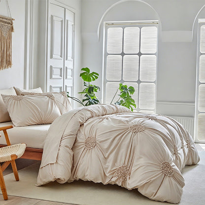 🏨 5-Star Hotel Look at Home– Elegant Pinch Pleat Duvet Cover🚚 Free Shipping